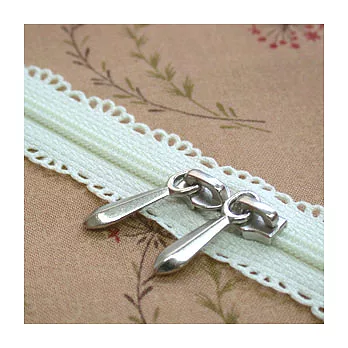 蕾 絲 雙頭拉鍊35cm-米白