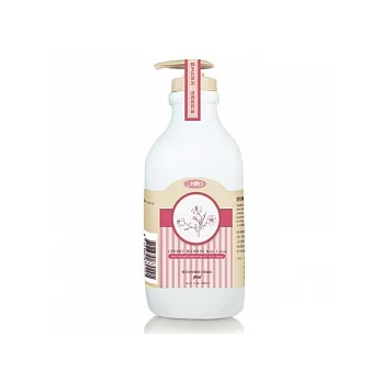 Hito伊的 櫻花玻尿酸蜂王潤膚乳483ml