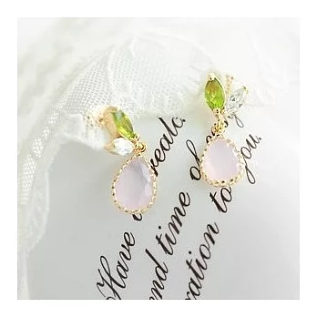 Enya★好感設計鑲鑽樹葉水滴造型耳環粉色