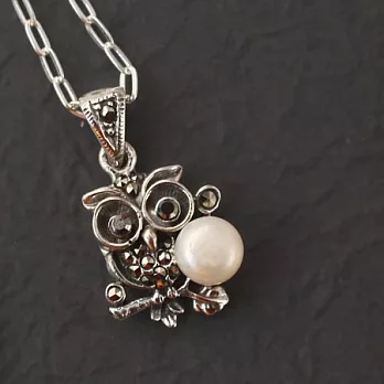 珍珠貓頭鷹純銀墜子‧附蠟皮繩