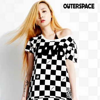 OUTERSPACE LOVE 黑白棋盤格 TFREE黑白格女款