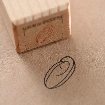 倉敷意匠-木製字母印章(O)