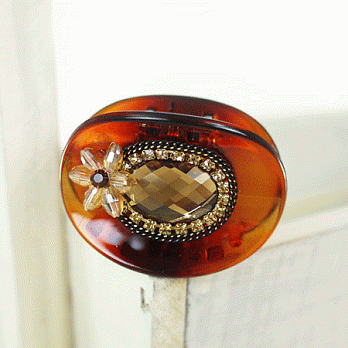 【PinkyPinky Boutique】小宮廷風水鑽抓夾(蜜褐色)