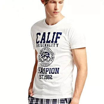 【CACO】CACO SURF．美式休閒．CALIF熊短T(男)L白