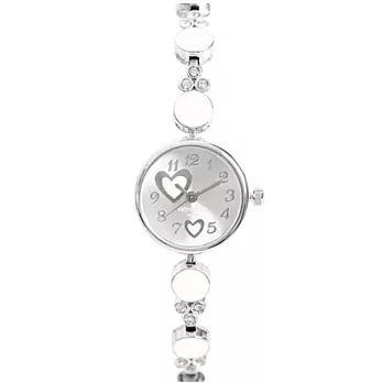 Watch-123 香榭氣息-愛心圖案烤漆晶鑽手鍊腕錶(白)