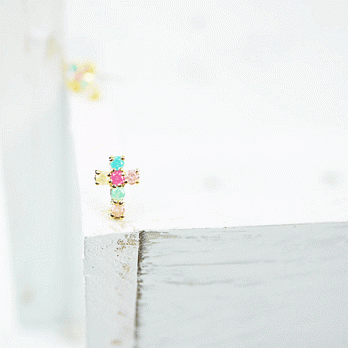 【PinkyPinky Boutique】可愛糖果色 十字架耳環(彩色)