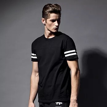 【CACO】ST-數字00條紋袖短T-男S黑