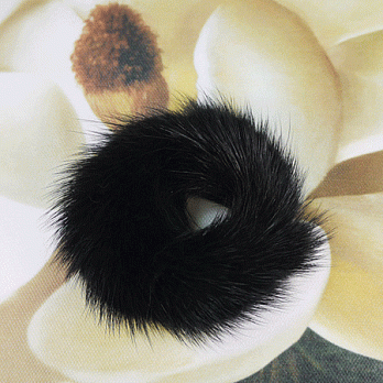 【PinkyPinky Boutique】兔毛甜甜圈髮束(黑色)