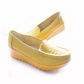 【Moscova】手工真皮系列。素面格菱厚底休閒鞋40黃色