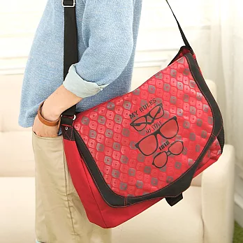 斜背包 創意圖樣系列 A4 韓版學院風眼鏡側背郵差包男女 CHENSON 1818 紅(1859496-R)紅
