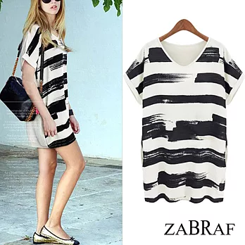 【BR】撞色條紋寬鬆百搭打底T-共兩色(M-XL可選擇)L黑