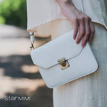 【StarMIMI】刻紋金釦軟皮信封包＊FREE白