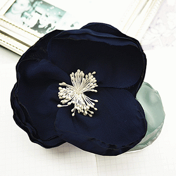 【PinkyPinky Boutique】好溫柔花朵髮夾(深藍色)