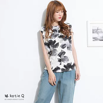 【KatieQ】質感渲染麻質上衣(2色)-FREEFREE黑
