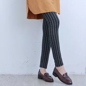 【KatieQ】直條紋內搭褲-FREEFREE灰