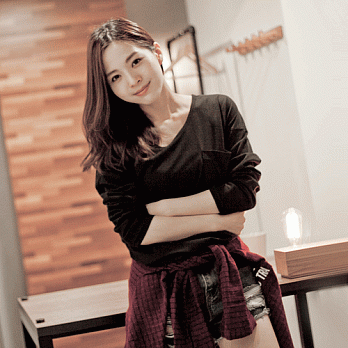 ROSE。簡約基本口袋寬上衣 黑系