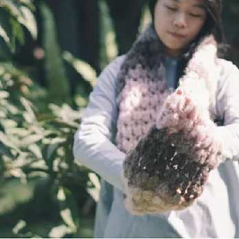 毛線球牧場 MU’s craft手織材料包－棉花糖脖圍魔鏡