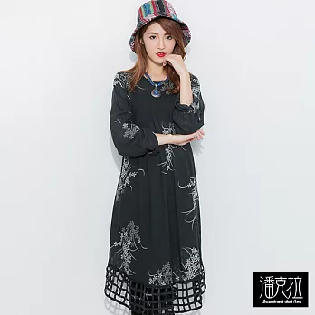 【潘克拉】印花下襬縷空長上衣-FREEFREE黑