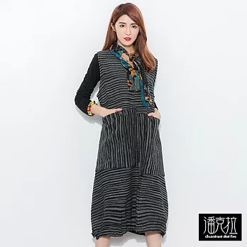 【潘克拉】垂直線麻料背心洋-FREEFREE黑