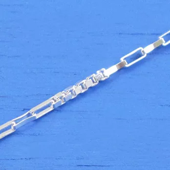 維克維娜 18吋純銀造型方鎖鍊ｓ。義大利925純銀單鍊