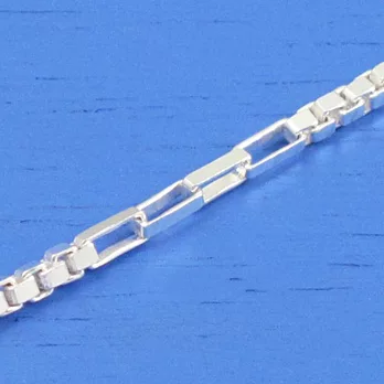 維克維娜 20吋純銀造型方鎖鍊。義大利925純銀單鍊
