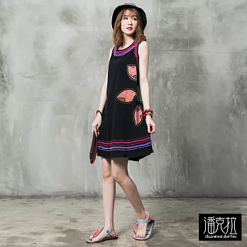 【潘克拉】絨條拼布設計款洋裝-F FREE黑