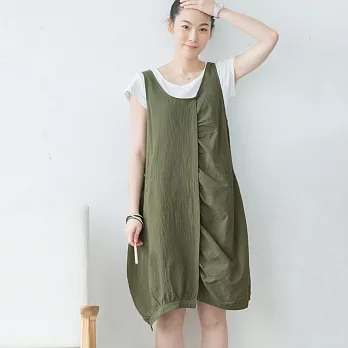 【慢。生活】不對稱打摺棉麻連身裙(含內搭)-M-XL　M綠