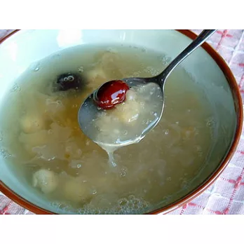 《金牌大師》冰糖紅棗蓮子銀耳湯