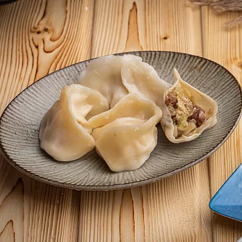 《三色海鮮水餃店》東門市場牛肉韭黃水餃