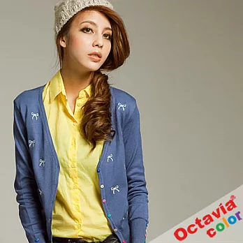 【OCTAVIA COLOR】蝴蝶飛飛七彩扣針織短版外套 - 秋水藍