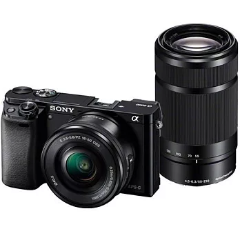 【SONY】 ILCE-6000Y 望遠雙鏡組(公司貨)+SD32GC10+專用電池X2+清潔組+小腳架+讀卡機+保護貼+保護鏡X2+專用包+專用遙控器-