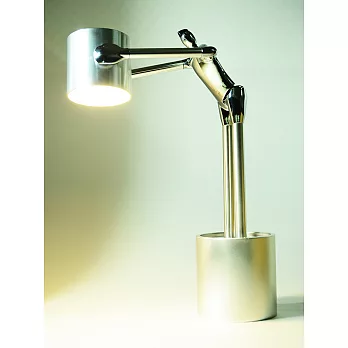 Man2Max—《步步高昇》桌燈