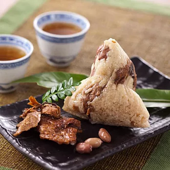 ＊端午名店粽任選 [嘉義巧巧]花生香菇肉粽(6入)＊恕不接受指定到貨日＊