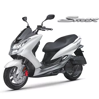 YAMAHA 山葉 SMAX 155 休閒跑14白色