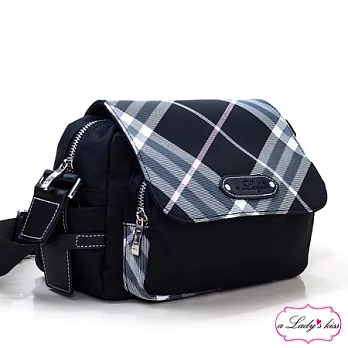 【a Lady ’s真皮】圓弧多口袋輕巧軟斜背(黑粉)