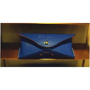 【Chang Chia Yu】名模張珈瑜自創品牌 寶石藍蘑菇扣眼鏡盒