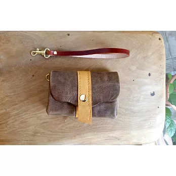 [Mestudio] 手縫真皮牛皮大地包裂紋超大容量雙色零錢包/手腕包橙黃