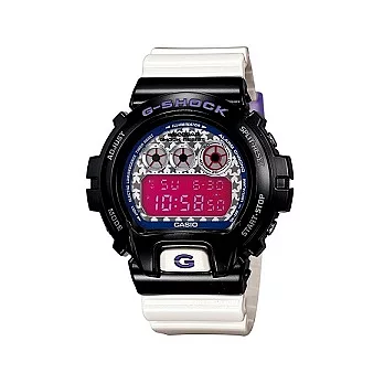 G-SHOCK 演繹街頭的重金搖滾秀時尚潮流運動腕錶-黑+白-DW-6900SC-1
