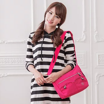 冰山袋鼠 日系防水手拿肩側兩用包-梅紅-5027