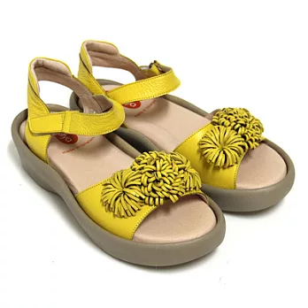 ◤Green Phoenix◥盛開之艷立體菊花造型全真皮沾黏式厚底涼鞋35黃色