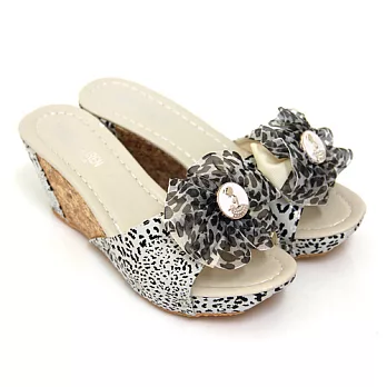 【Pretty】性感豹紋花朵楔型厚底拖鞋39白色