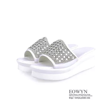 EOWYN．法國女伶輕時尚百搭奢華水鑽舒適平底厚底鬆糕拖鞋/涼鞋EMD00857-93/1色/34-39碼現貨+預購白色38