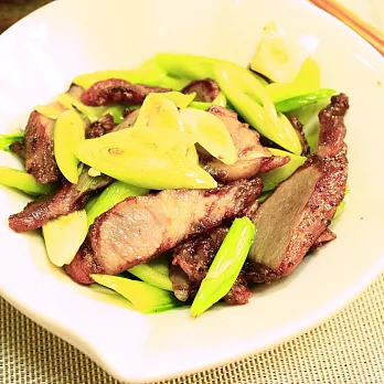 【常饌】厚片生醃客家鹹豬肉(380g/片)
