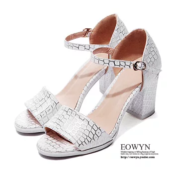EOWYN．歐美時尚個性簡約優雅石頭紋寬版釦環百搭粗高跟涼鞋EMD01187-72/3色/34-39碼現貨+預購白色34