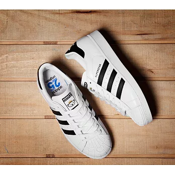 【G.T Company】Adidas NIGO X SUPERSTAR BEARFOOT 男段7.5白色