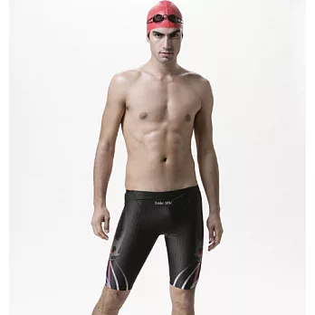 【SAIN SOU】競賽/泳隊/專業用及膝泳褲加贈矽膠泳帽A57201M黑