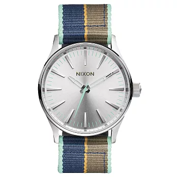 NIXON SENTRY 38NYLON極簡復刻化時尚腕錶-銀X雙色帶