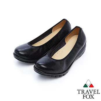 Travel Fox 2吋網點舒適輕量楔型鞋915317-01-35黑色