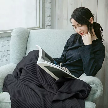 褶毛絨萬用毯 (黑色)