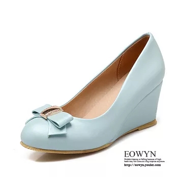 EOWYN．水鑽蝴蝶結圓頭坡跟楔型娃娃包鞋EMD04199-62/3色/34-39碼現貨+預購34藍色